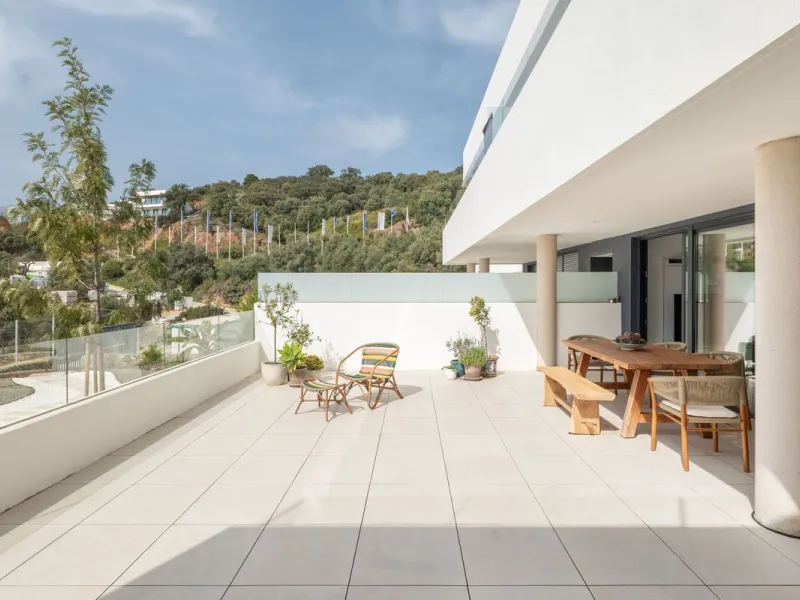 Modern Luxury Ground Floor Apartment