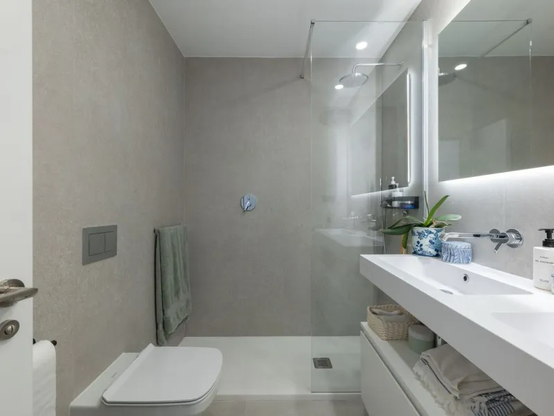 Modern Luxury Ground Floor Apartment