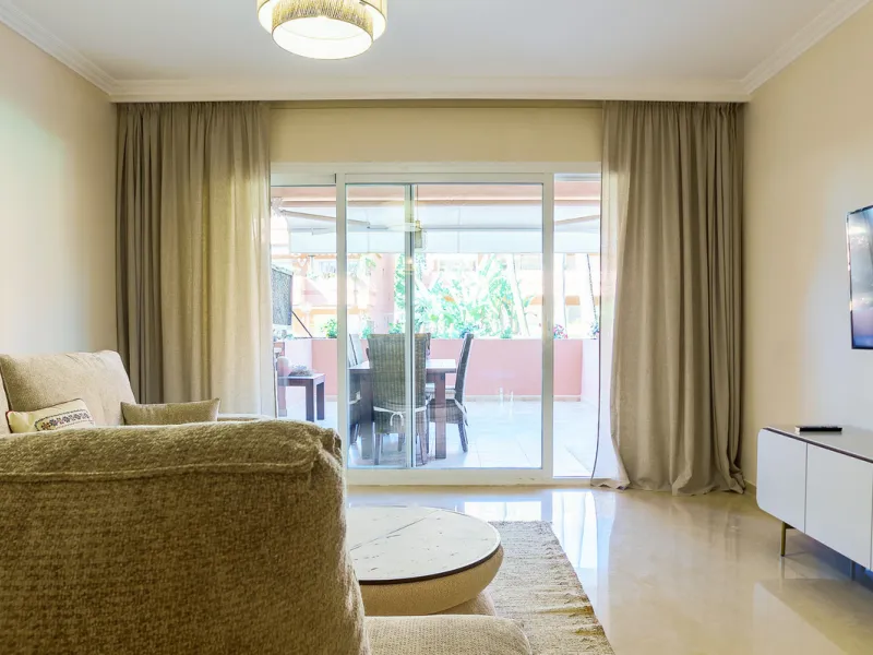 Available for rent only from March to October.