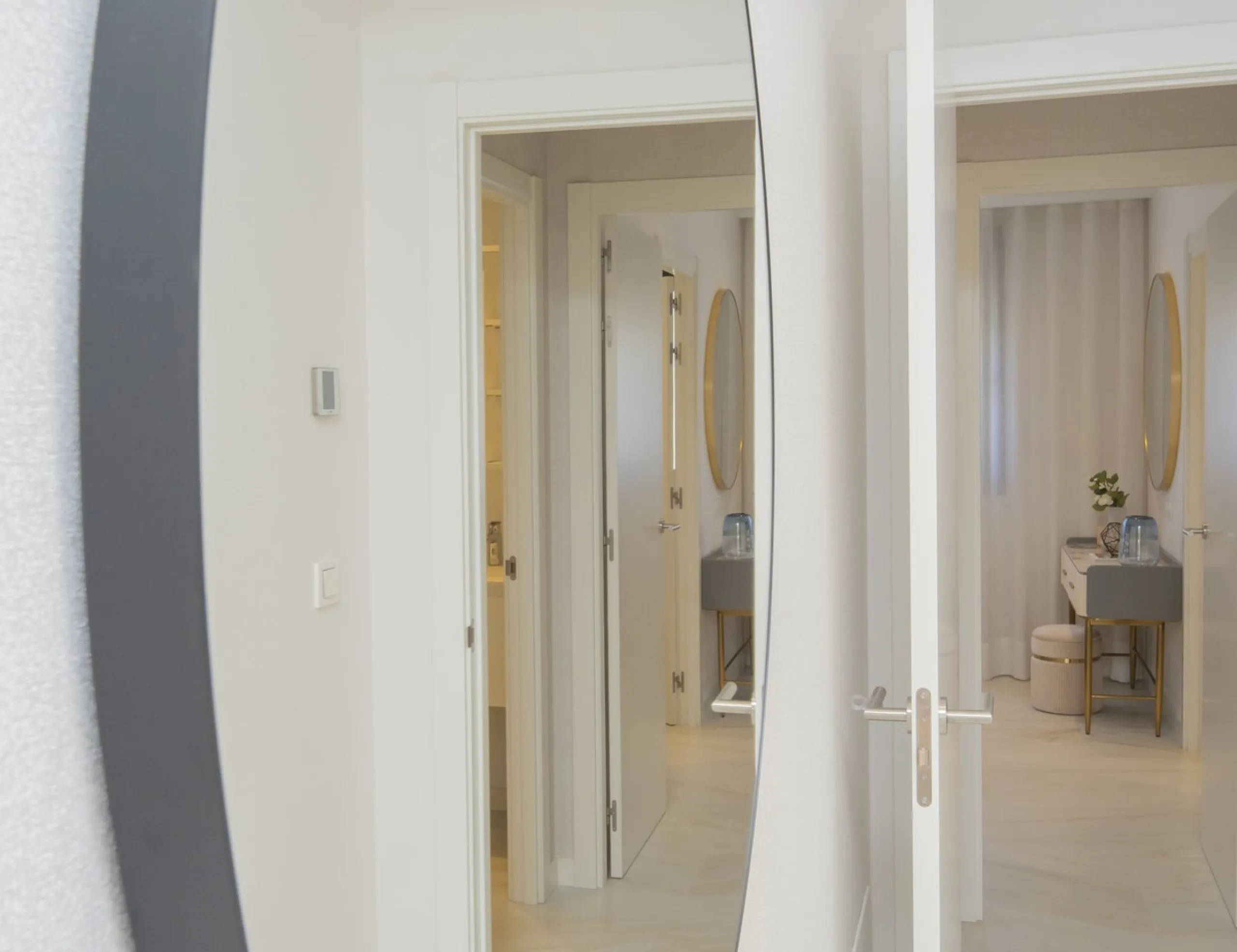 Magnificent 4-bedroom corner semi-detached villa in Marein Village, Los Naranjos, Marbella!