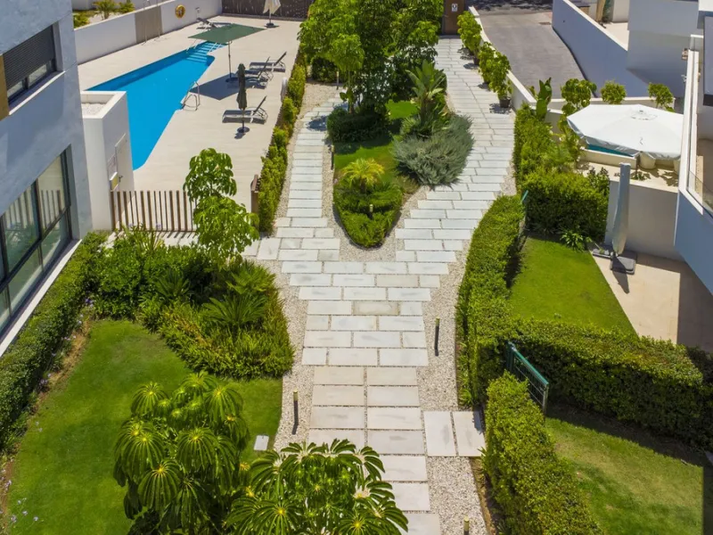Magnificent 4-bedroom corner semi-detached villa in Marein Village, Los Naranjos, Marbella!