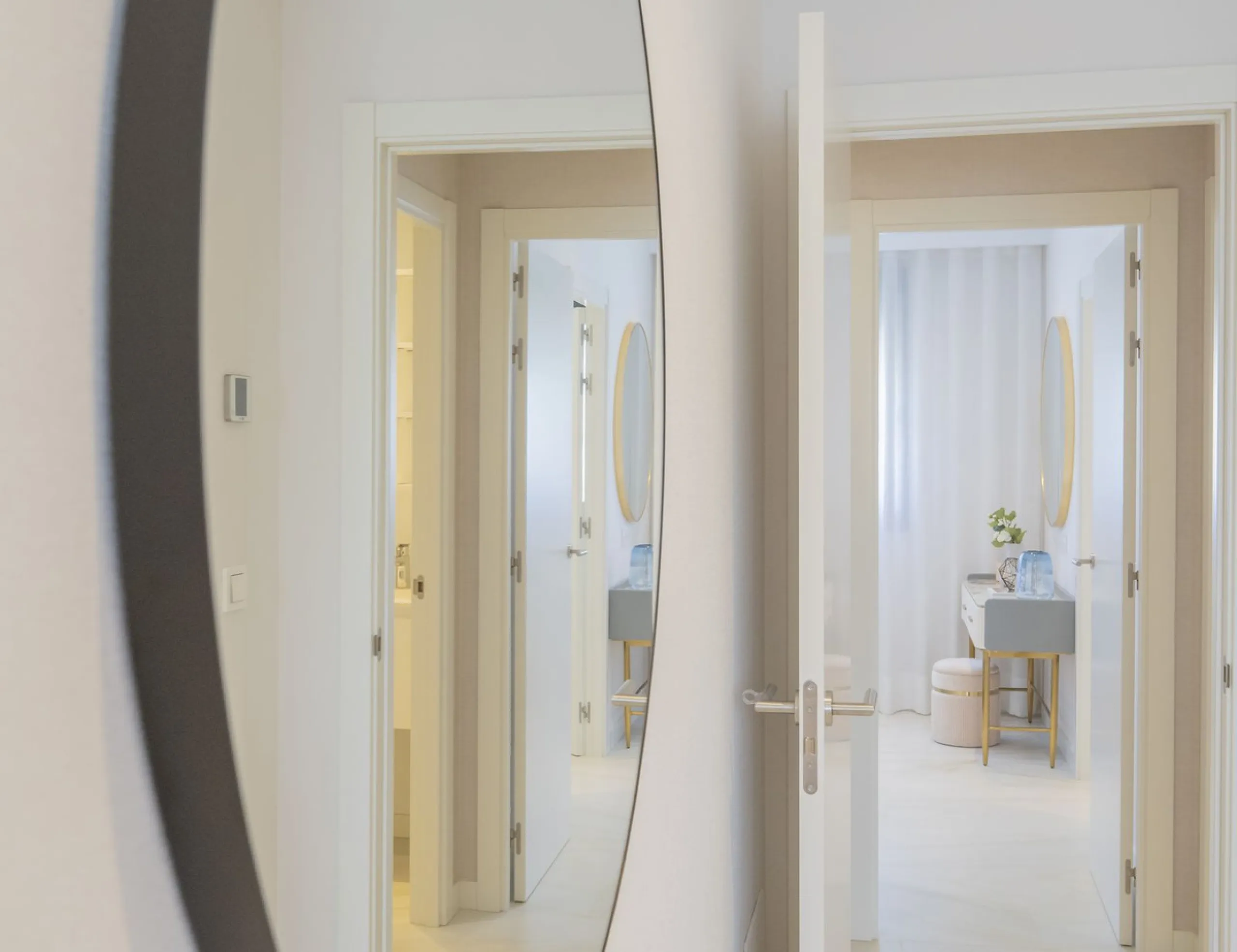 Magnificent 4-bedroom corner semi-detached villa in Marein Village, Los Naranjos, Marbella!