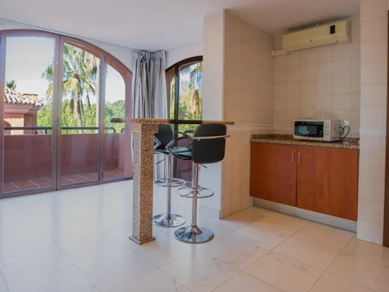 Apartment - Penthouse в продаже в Marbella, Málaga. В доме 2 спален и 2 ванных комнат. Площадь дома 200 м²