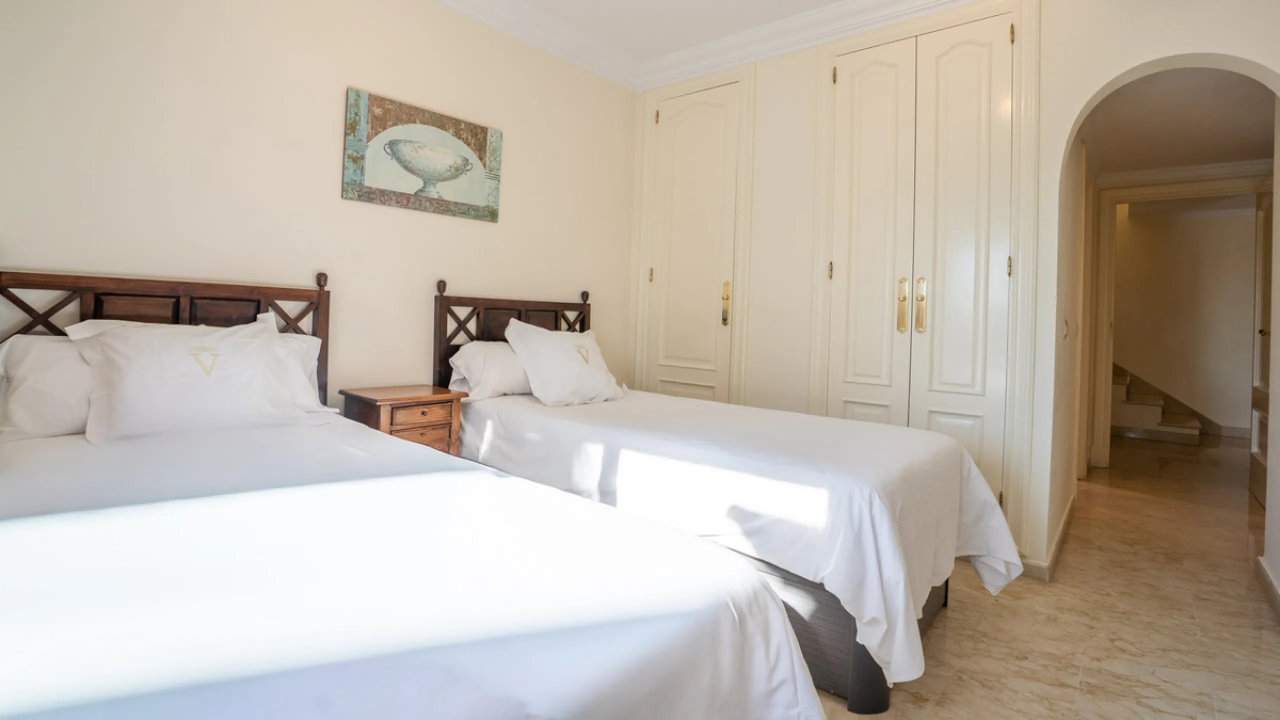 Apartment - Penthouse в продаже в Marbella, Málaga. В доме 2 спален и 2 ванных комнат. Площадь дома 200 м²