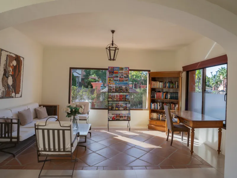Apartment - Penthouse в продаже в Marbella, Málaga. В доме 2 спален и 2 ванных комнат. Площадь дома 200 м²