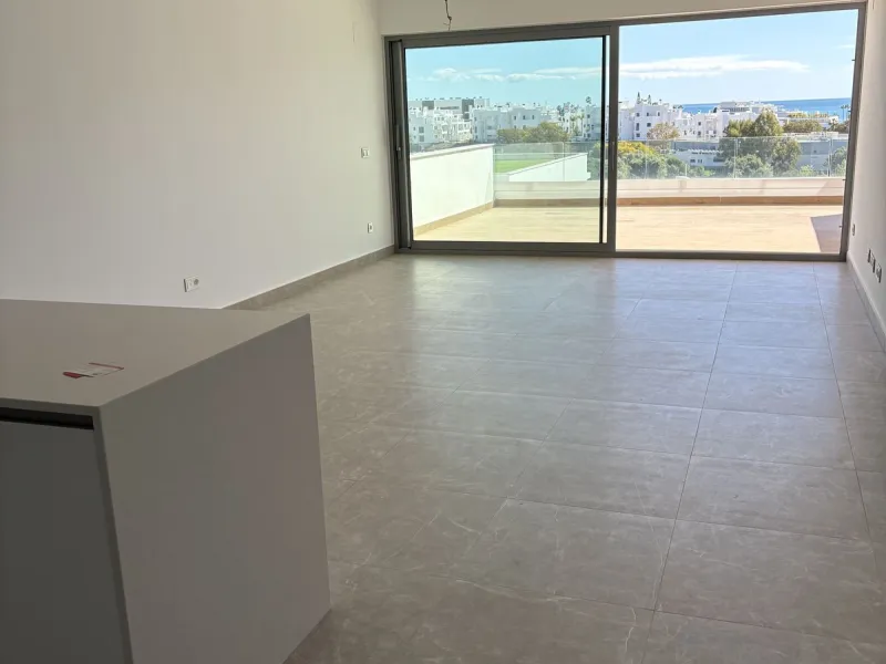 Apartment - Ground Floor Apartment в продаже в Estepona, Málaga. В доме 2 спален и 2 ванных комнат. Площадь дома 110 м²