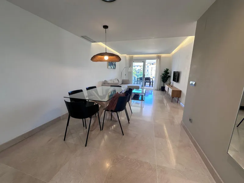 Bright 3-bedroom apartment in the heart of san pedro de alcántara