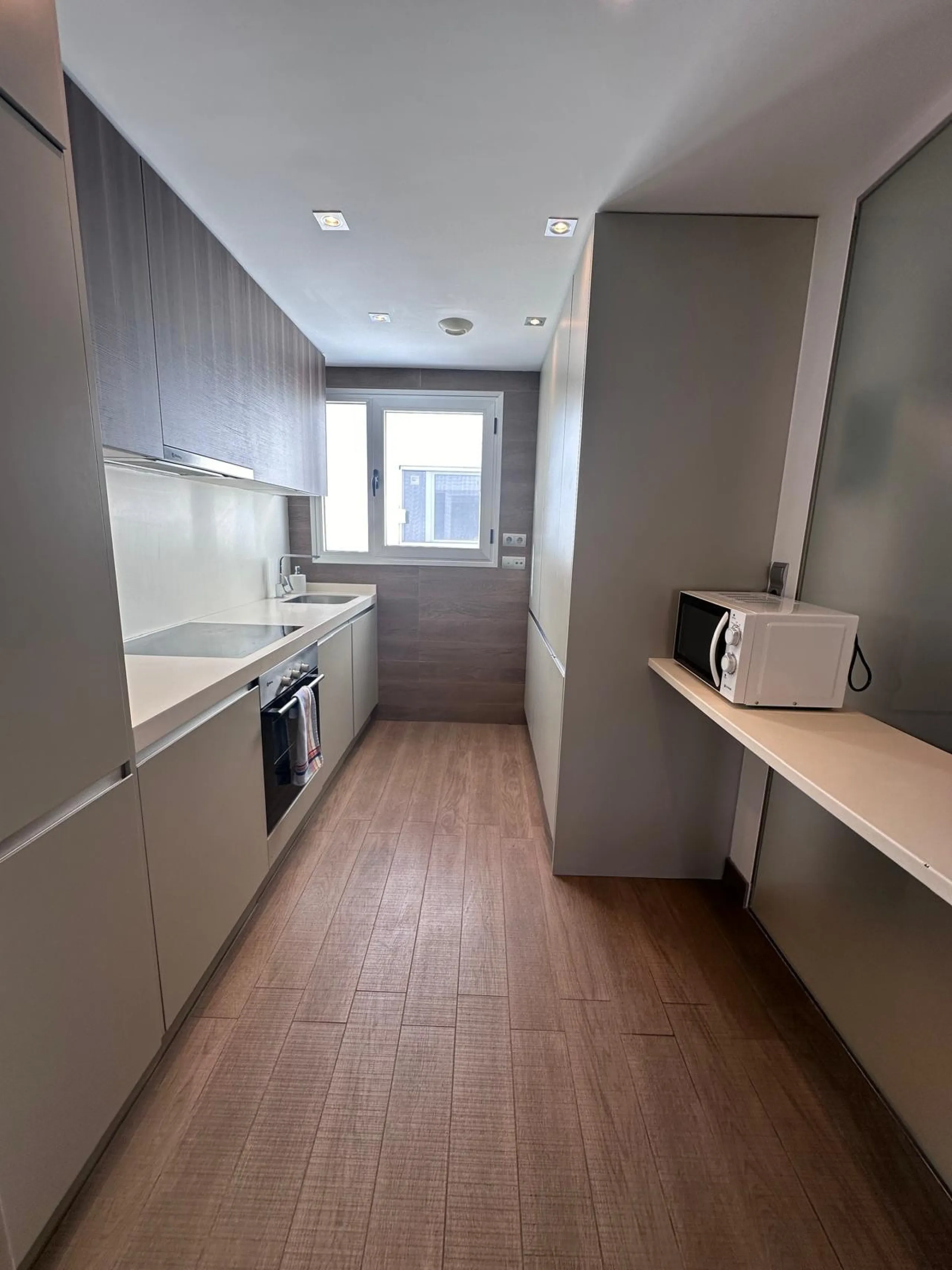Bright 3-bedroom apartment in the heart of san pedro de alcántara