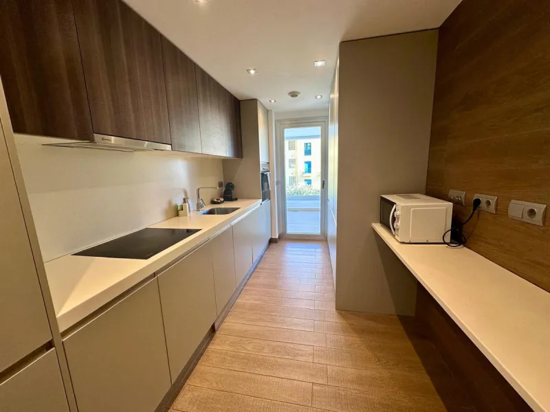 Bright 3-bedroom apartment in the heart of san pedro de alcántara