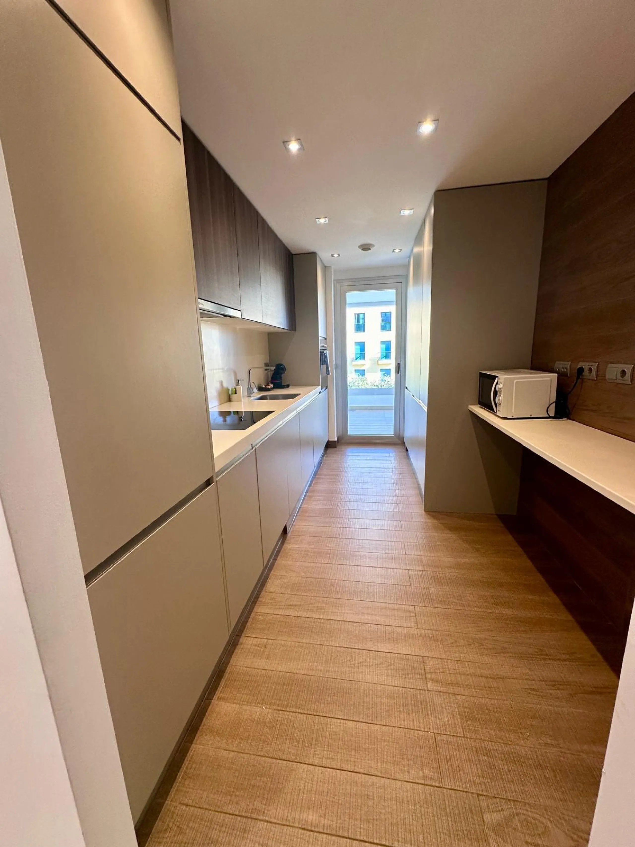 Bright 3-bedroom apartment in the heart of san pedro de alcántara