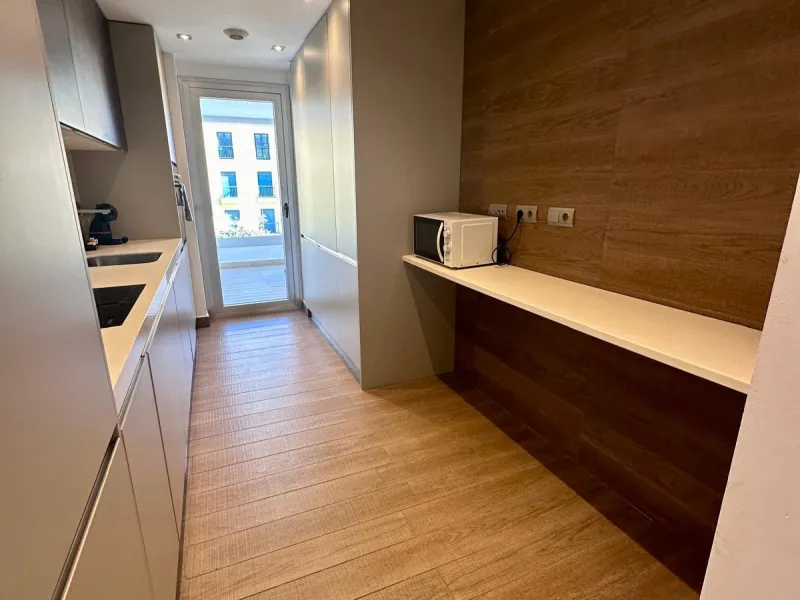 Bright 3-bedroom apartment in the heart of san pedro de alcántara