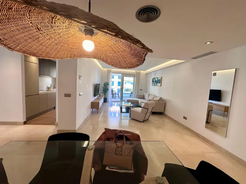 Bright 3-bedroom apartment in the heart of san pedro de alcántara