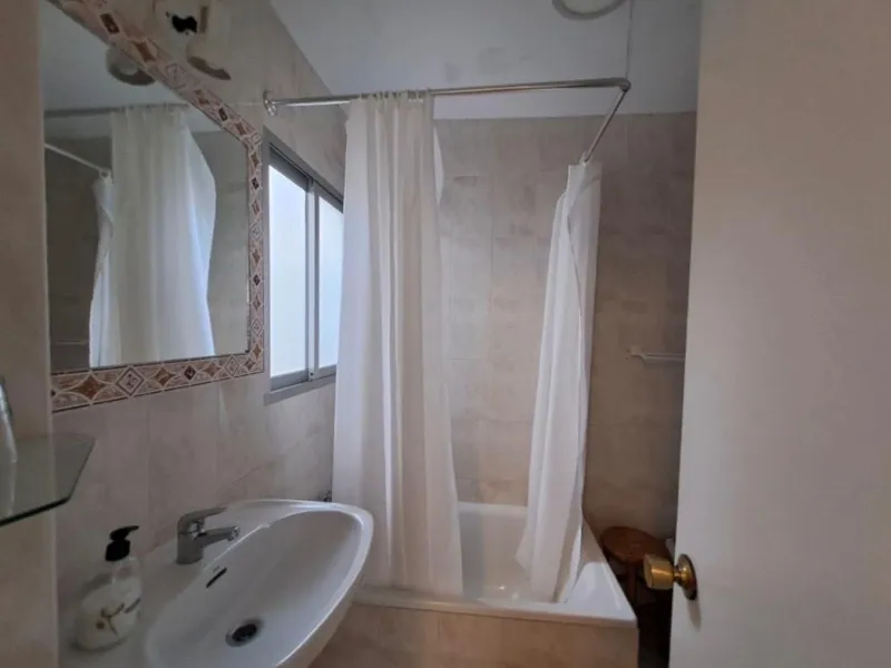 Commercial - Hotel в продаже в Marbella, Málaga. Площадь дома 1018 м²