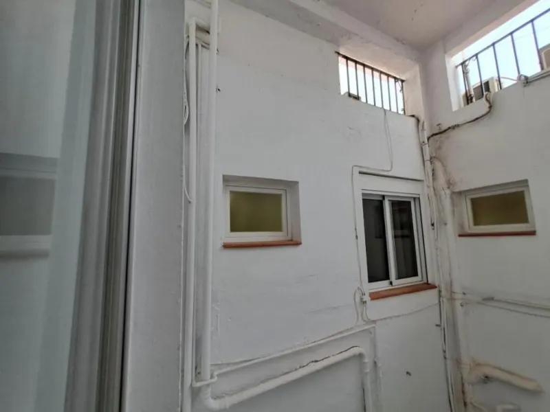 Commercial - Hotel в продаже в Marbella, Málaga. Площадь дома 1018 м²