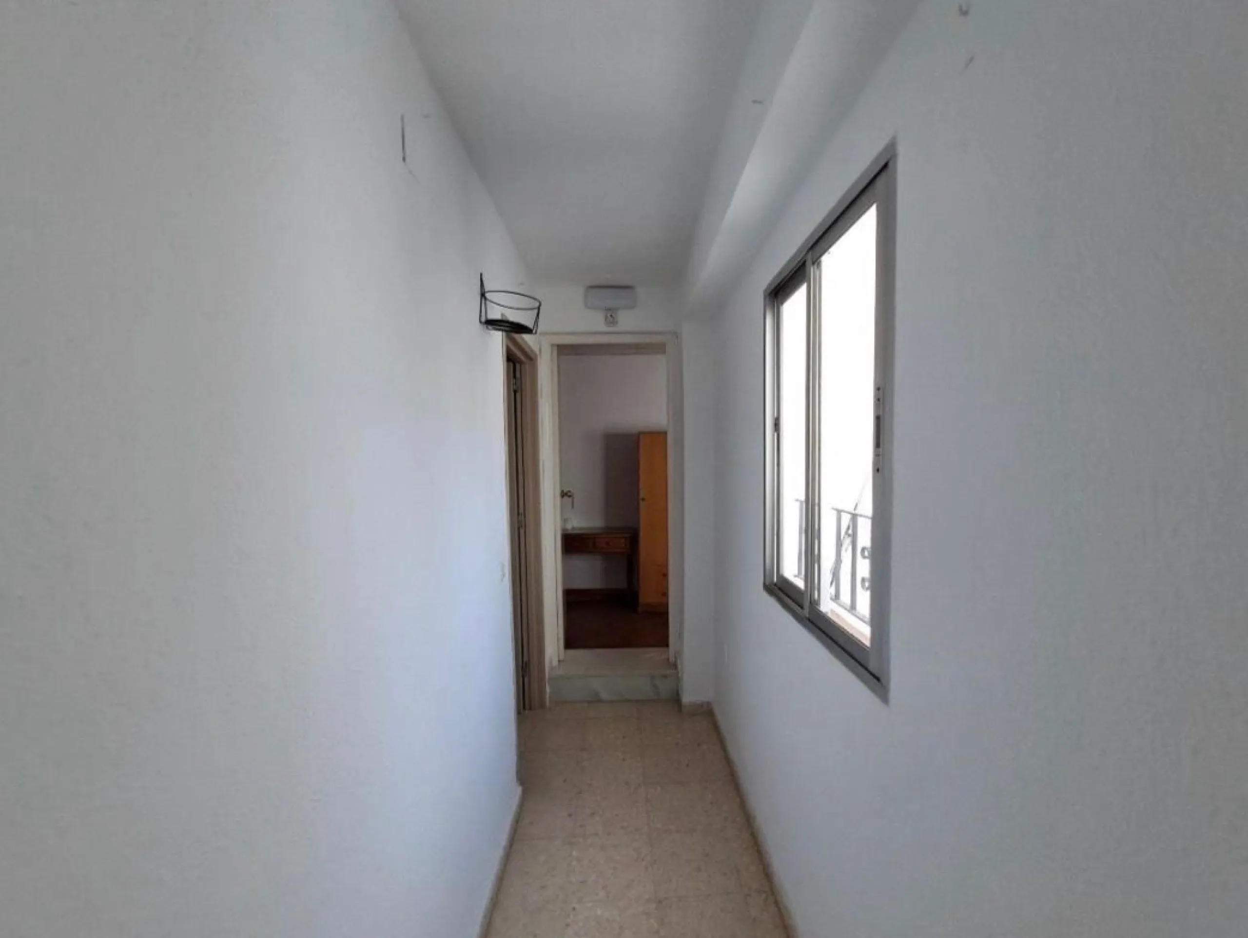 Commercial - Hotel в продаже в Marbella, Málaga. Площадь дома 1018 м²