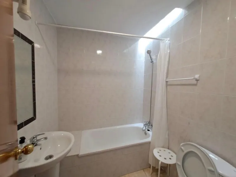Commercial - Hotel в продаже в Marbella, Málaga. Площадь дома 1018 м²