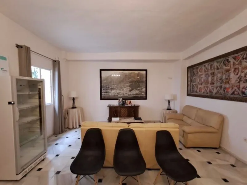 Commercial - Hotel в продаже в Marbella, Málaga. Площадь дома 1018 м²