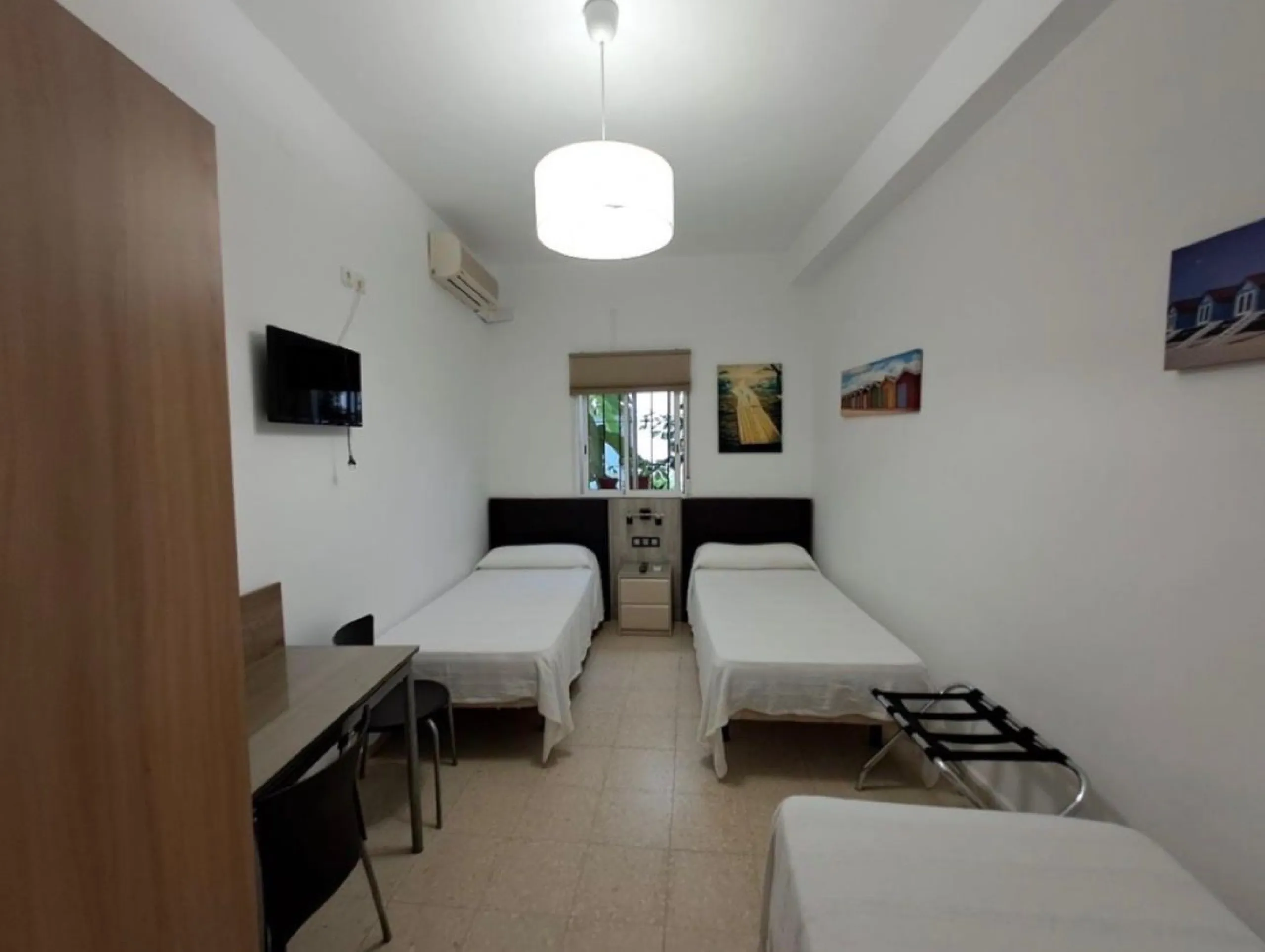 Commercial - Hotel в продаже в Marbella, Málaga. Площадь дома 1018 м²