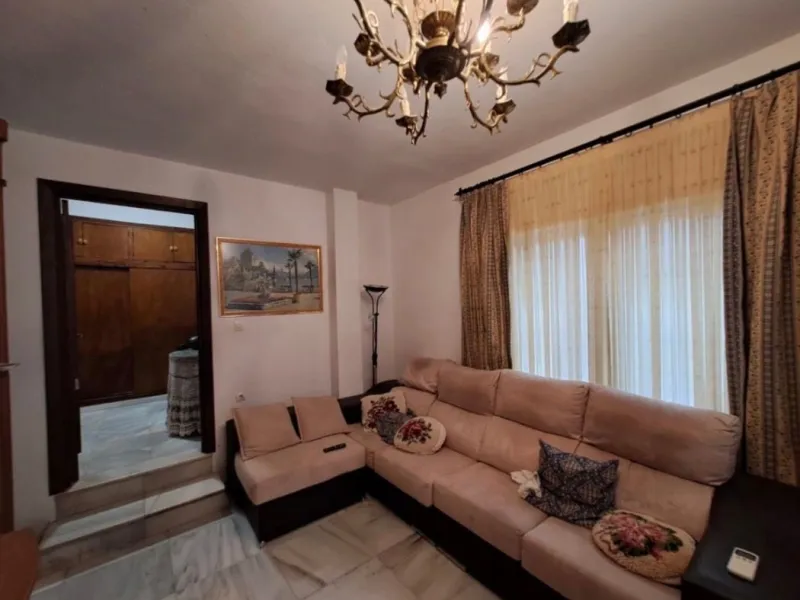 Commercial - Hotel в продаже в Marbella, Málaga. Площадь дома 1018 м²