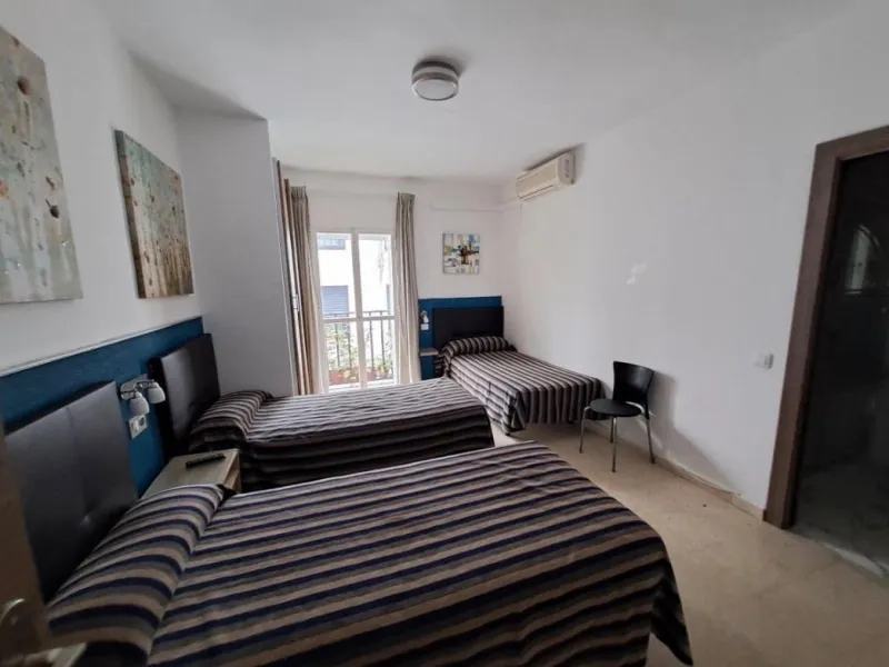 Commercial - Hotel в продаже в Marbella, Málaga. Площадь дома 1018 м²
