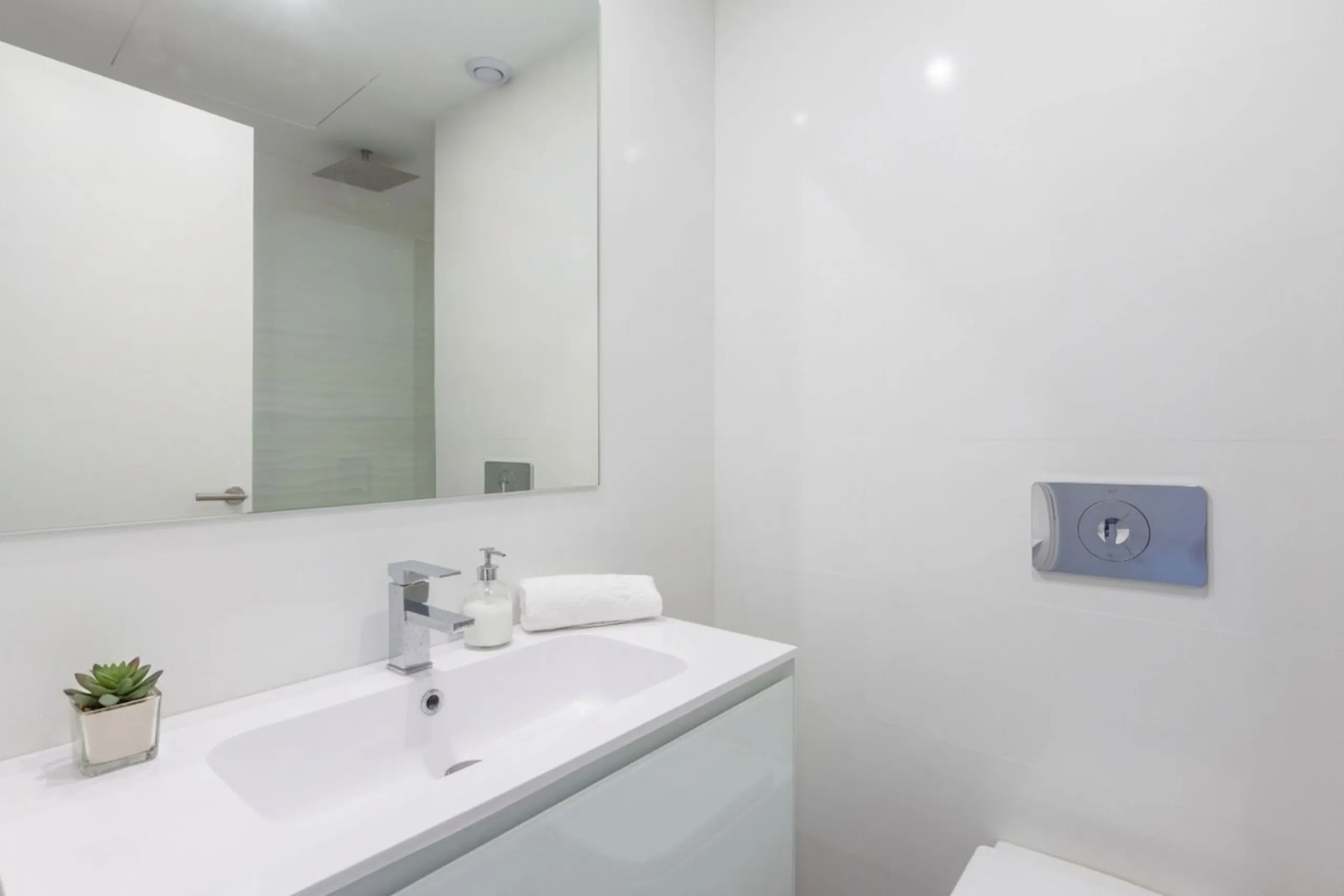 Licensed Investment Apartment with Sea Views | Fuengirola
