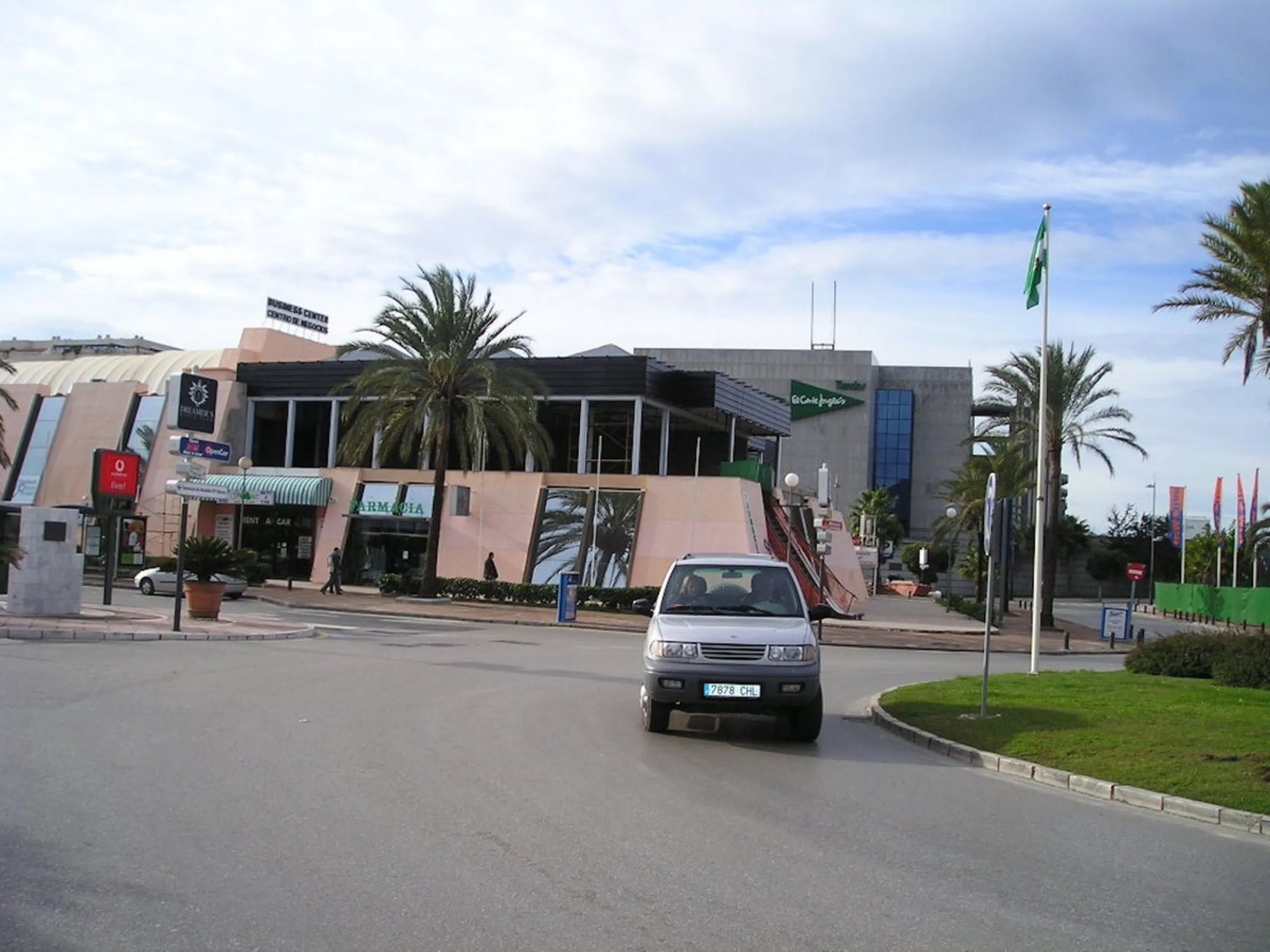 Commercial - Office в продаже в Marbella, Málaga. Площадь дома 70 м²