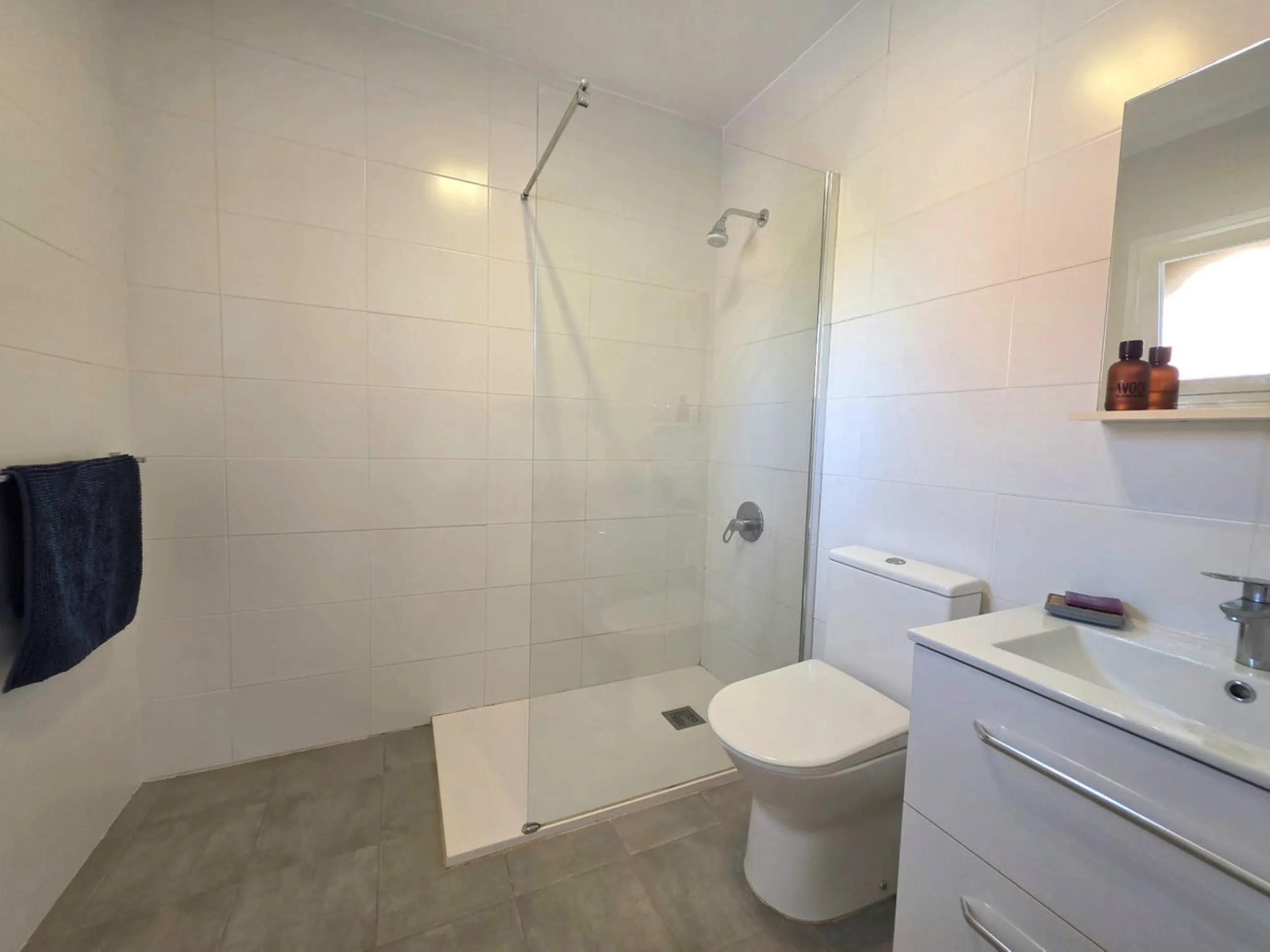This beautiful 3 bed townhouse is located in a fantastic area, walking distance to all amenities and the beach. The house is Andalucian in style, built over 3 levels and sold fully furnished. On the ground level you are greeted by an entrance hall and lar