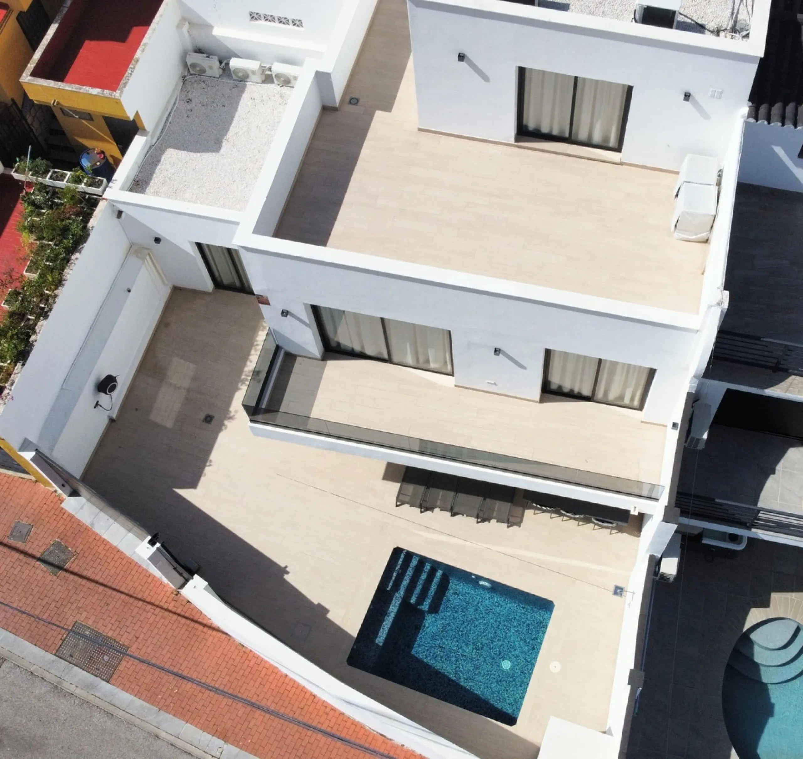 Luxury Villa and Apartment for Sale – practically two villas, each with its own private pool and parking. Exclusive Investment Just Steps from the Sea.