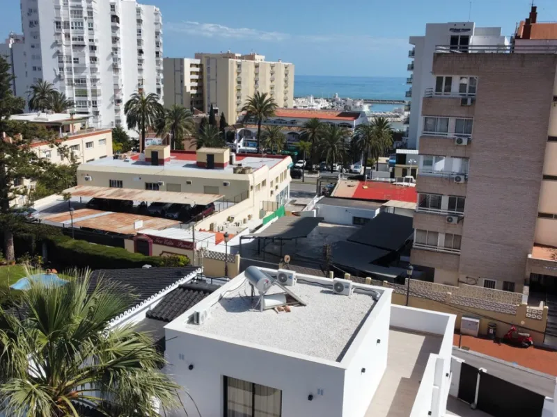 Luxury Villa and Apartment for Sale – practically two villas, each with its own private pool and parking. Exclusive Investment Just Steps from the Sea.