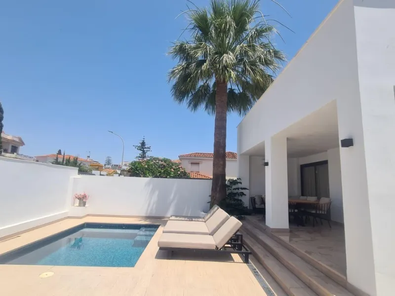 Luxury Villa and Apartment for Sale – practically two villas, each with its own private pool and parking. Exclusive Investment Just Steps from the Sea.