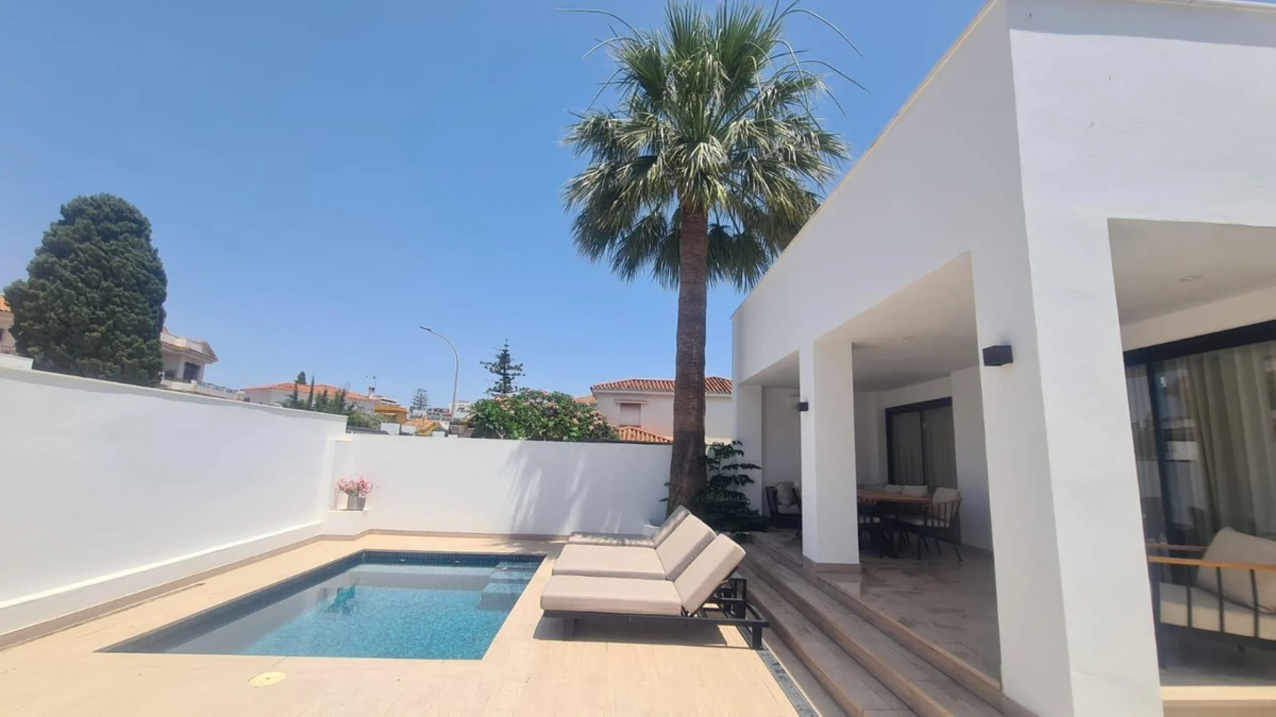 Luxury Villa and Apartment for Sale – practically two villas, each with its own private pool and parking. Exclusive Investment Just Steps from the Sea.