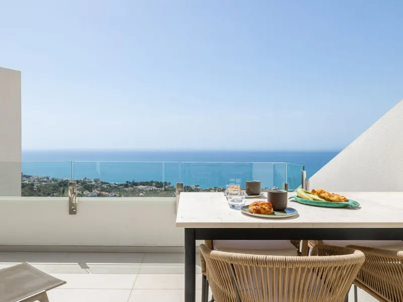 Spectacular Duplex Penthouse with Panoramic Sea Views in Exclusive Stupa Hills, Benalmádena