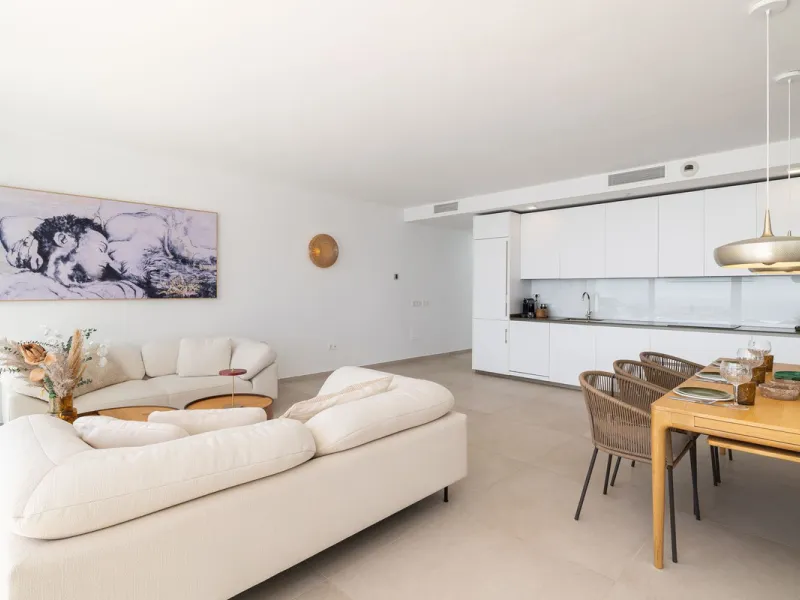 Spectacular Duplex Penthouse with Panoramic Sea Views in Exclusive Stupa Hills, Benalmádena