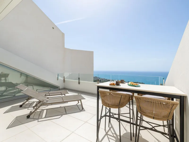 Spectacular Duplex Penthouse with Panoramic Sea Views in Exclusive Stupa Hills, Benalmádena