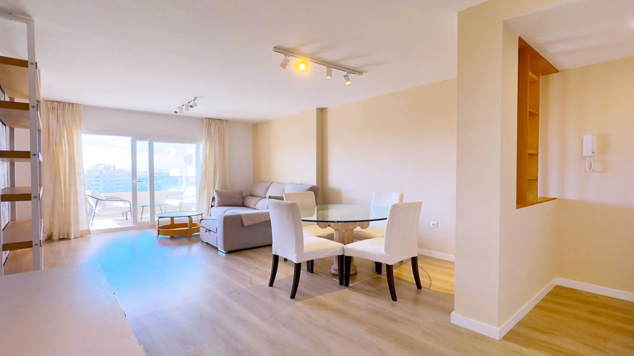 Residencial Albatros VI, La Campana (Nueva Andalucía)