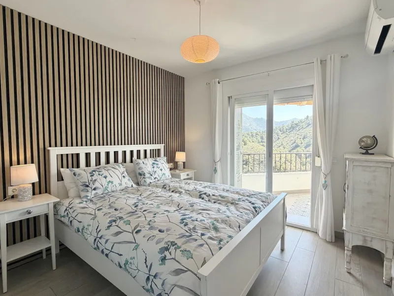EXCLUSIVE to Nerja Properties - Set on the peaceful edge of the whitewashed village of Frigiliana, this beautifully maintained duplex apartment offers a rare blend of tranquillity, space, and spectacular scenery. A much-loved family home for many years, t