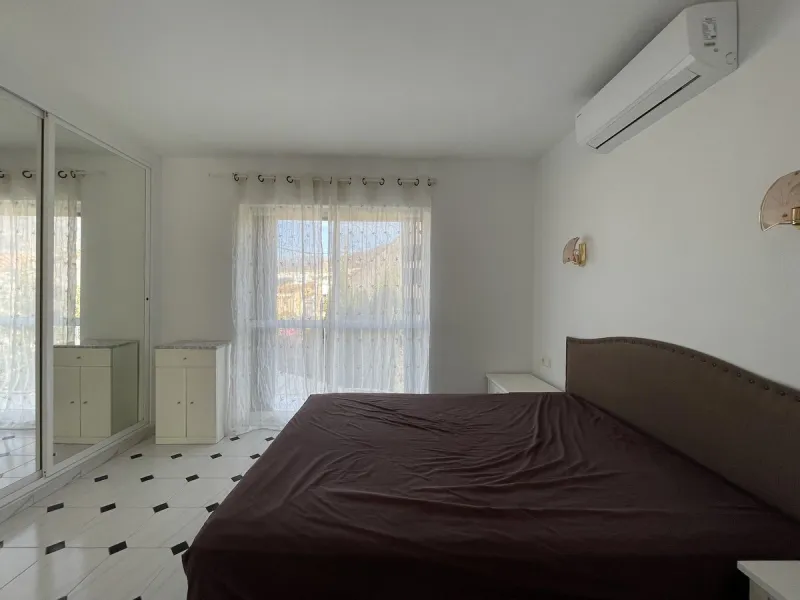 Lovely four bedroom, three bathroom villa built over three floors. Upon entering the main house, there is a spacious open plan kitchen and living room with fireplace, with a separate WC, an East facing balcony and a South facing terrace. The stairs lead t