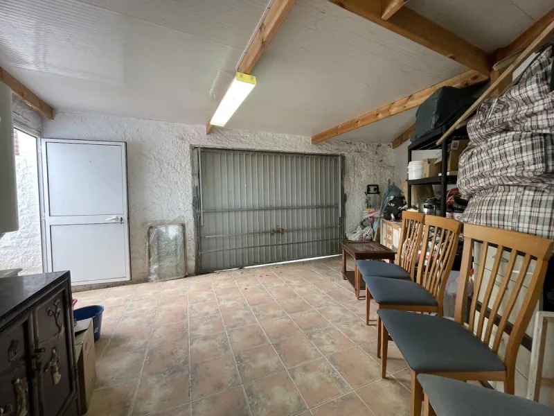Lovely four bedroom, three bathroom villa built over three floors. Upon entering the main house, there is a spacious open plan kitchen and living room with fireplace, with a separate WC, an East facing balcony and a South facing terrace. The stairs lead t