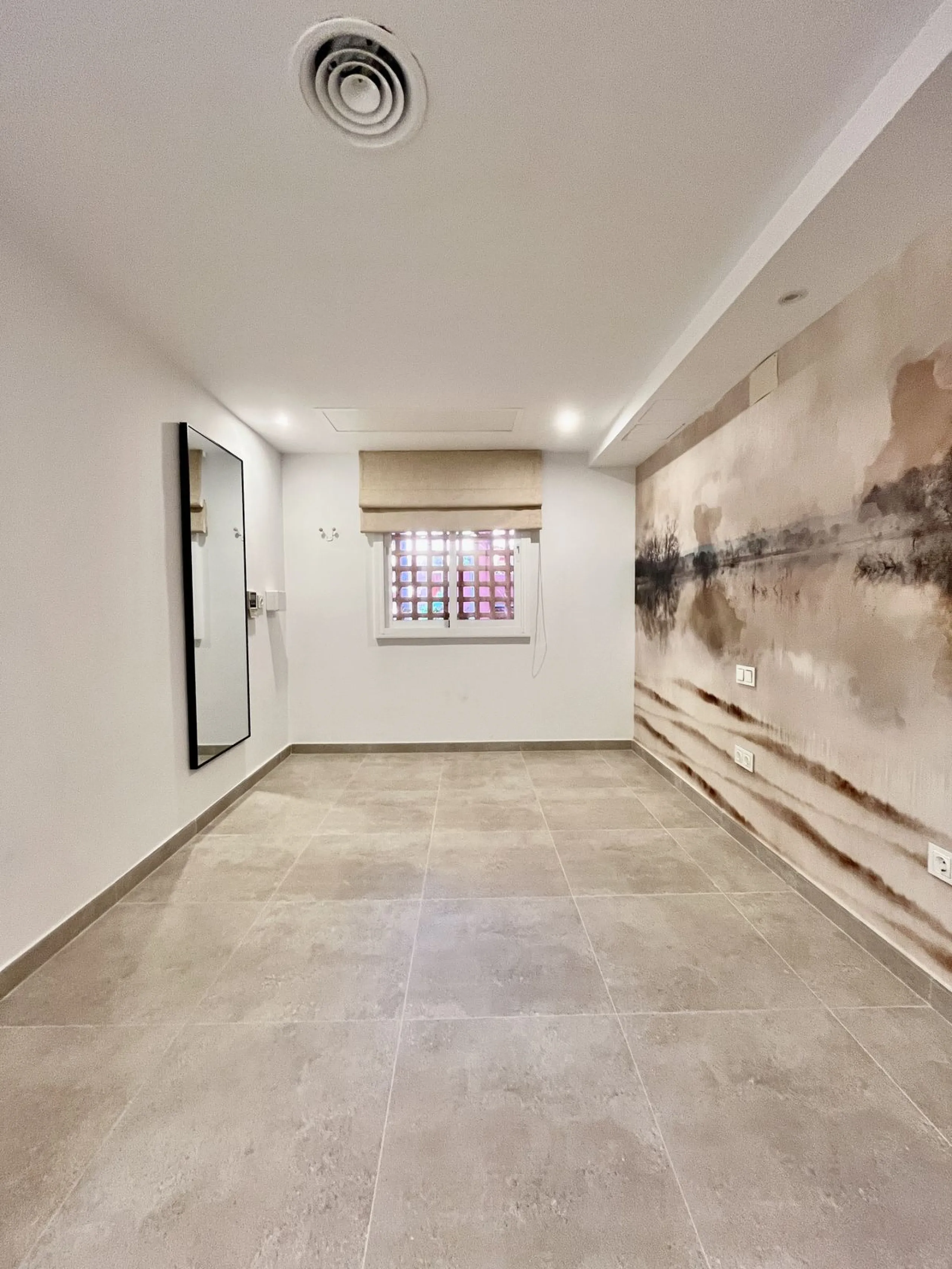 Exclusive Ground Floor Apartment in Estepona, Costa del Sol,