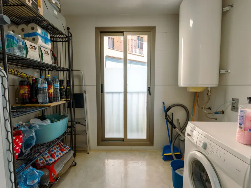 Apartment - Middle Floor Apartment в продаже в Estepona, Málaga. В доме 2 спален и 2 ванных комнат. Площадь дома 120 м²