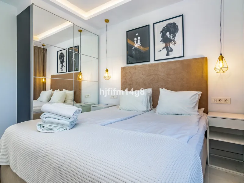 This beautifully reformed three-bedroom penthouse for sale in Los Dragos is ideally located in the sought-after Nueva Andalucia area of the Marbella area, offering an exceptional lifestyle with everyday conveniences right on the doorstep. Residents can en