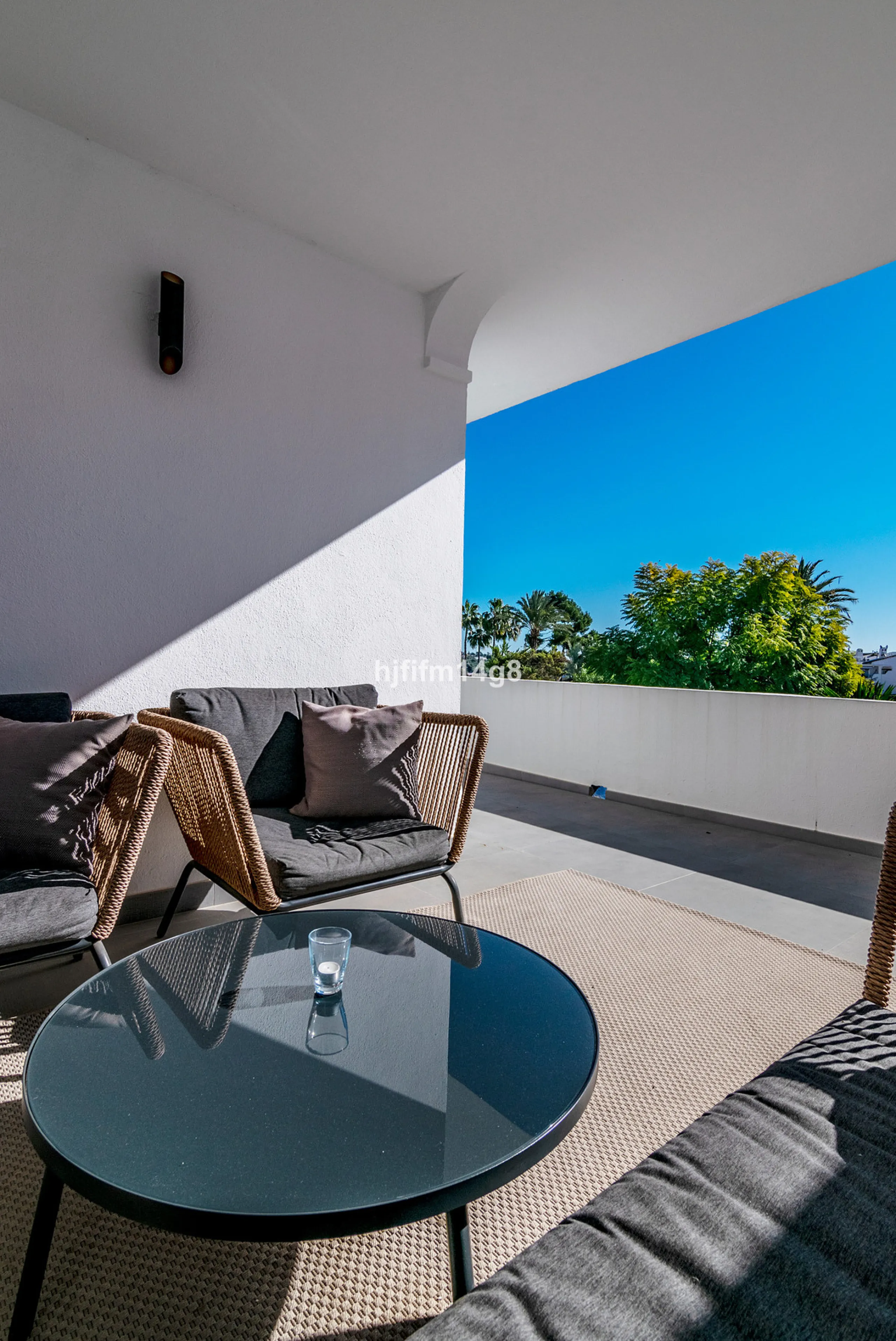 This beautifully reformed three-bedroom penthouse for sale in Los Dragos is ideally located in the sought-after Nueva Andalucia area of the Marbella area, offering an exceptional lifestyle with everyday conveniences right on the doorstep. Residents can en