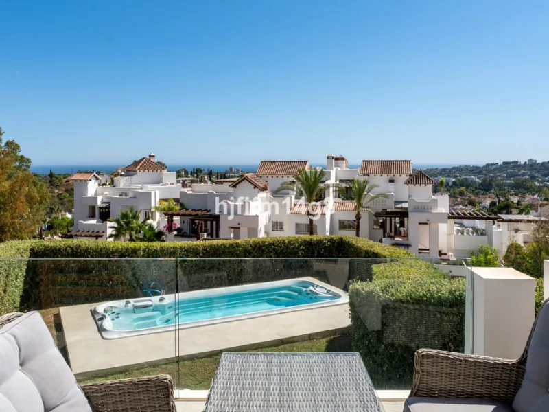 9 Lions Residences – modern luxury at its finest! The building for this development was completed in 2018, therefore the properties for sale here are contemporary and have that wow factor. This ground floor apartment is a vision of elegance and refinement
