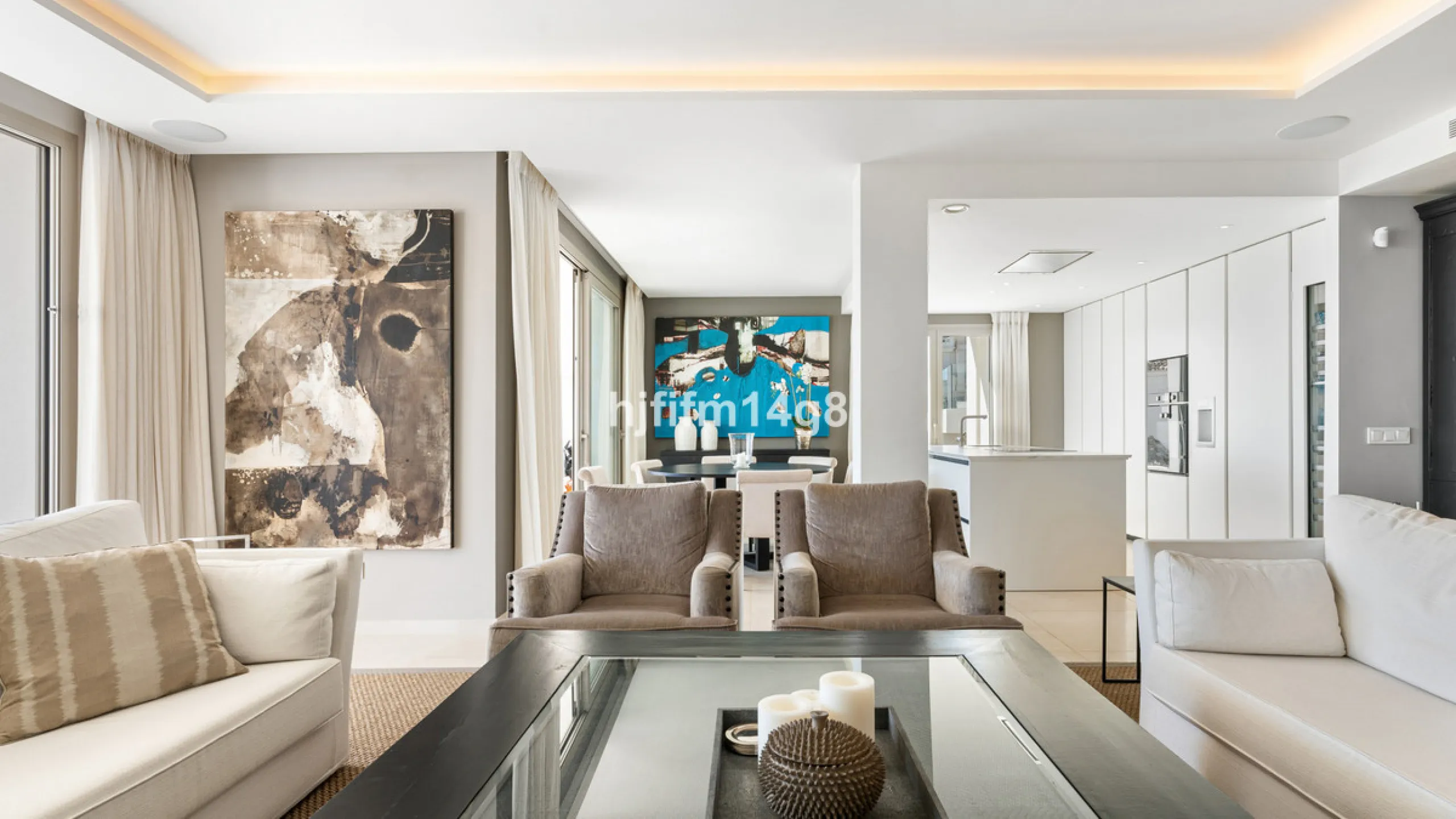 9 Lions Residences – modern luxury at its finest! The building for this development was completed in 2018, therefore the properties for sale here are contemporary and have that wow factor. This ground floor apartment is a vision of elegance and refinement