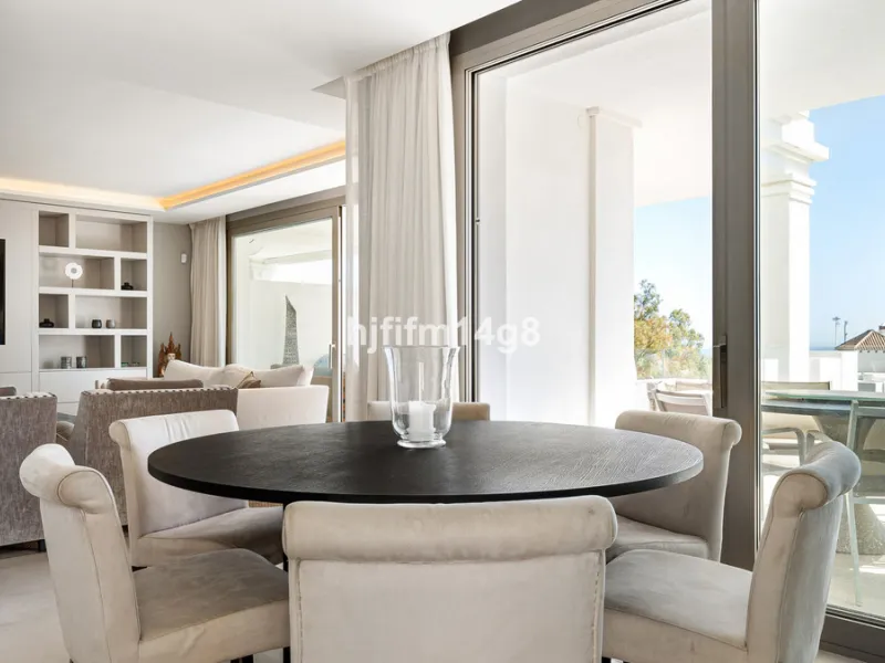 9 Lions Residences – modern luxury at its finest! The building for this development was completed in 2018, therefore the properties for sale here are contemporary and have that wow factor. This ground floor apartment is a vision of elegance and refinement