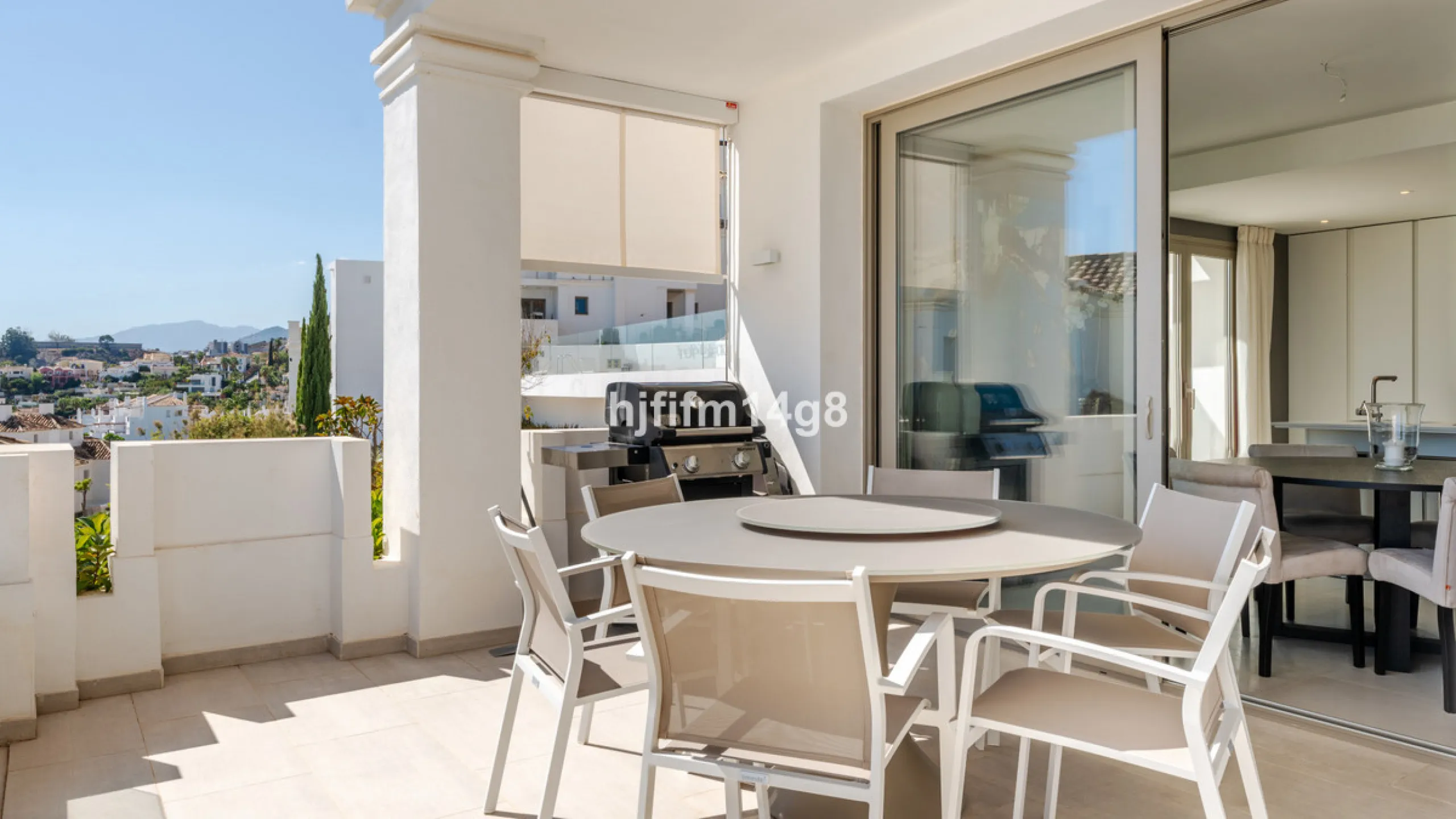 9 Lions Residences – modern luxury at its finest! The building for this development was completed in 2018, therefore the properties for sale here are contemporary and have that wow factor. This ground floor apartment is a vision of elegance and refinement