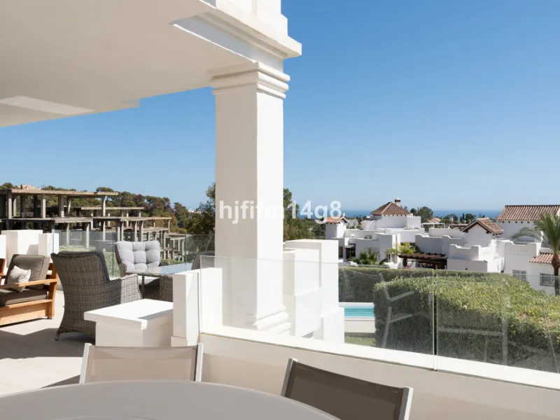 9 Lions Residences – modern luxury at its finest! The building for this development was completed in 2018, therefore the properties for sale here are contemporary and have that wow factor. This ground floor apartment is a vision of elegance and refinement