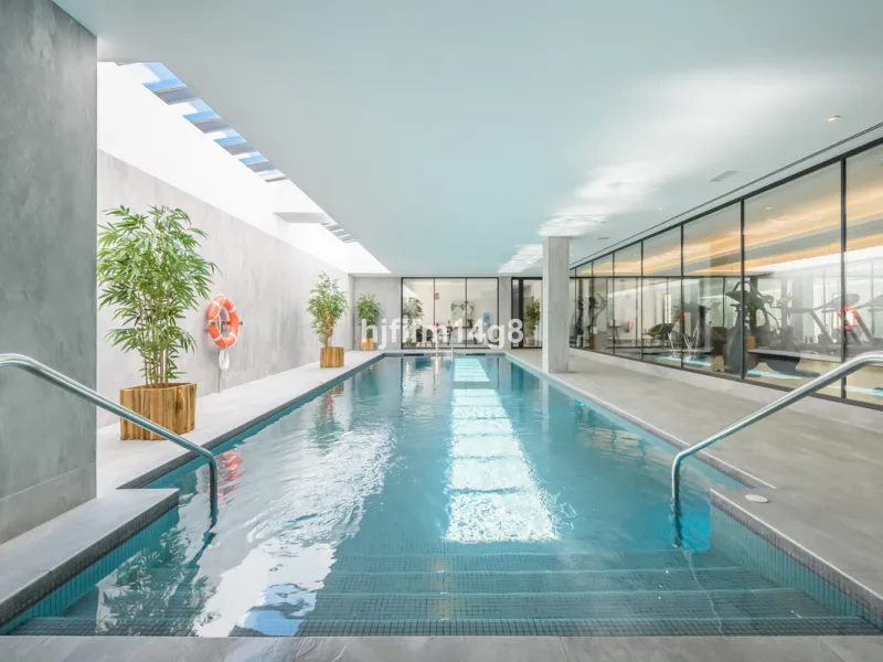 9 Lions Residences – modern luxury at its finest! The building for this development was completed in 2018, therefore the properties for sale here are contemporary and have that wow factor. This ground floor apartment is a vision of elegance and refinement