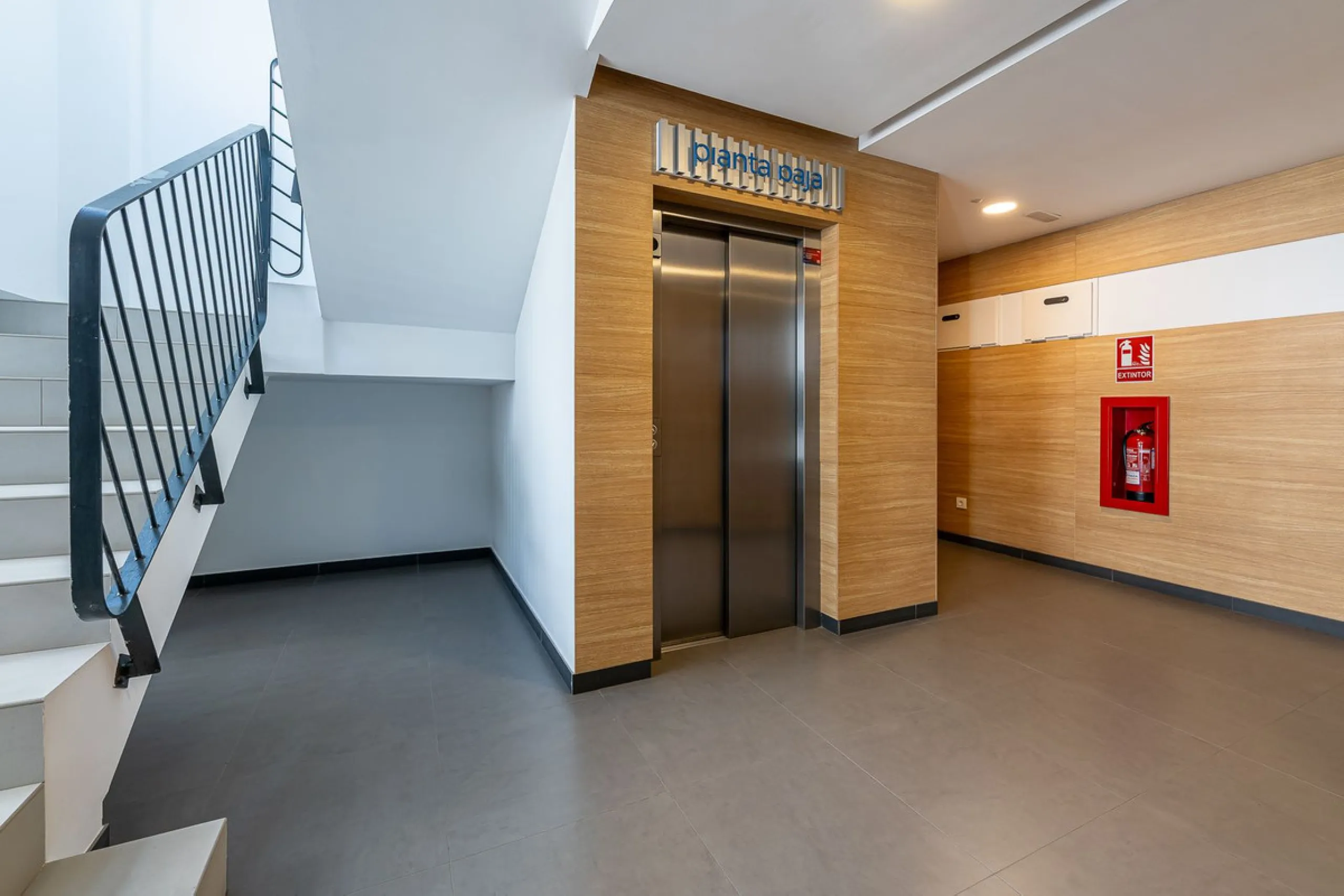 Apartment - Middle Floor Apartment в продаже в Mijas, Málaga. В доме 3 спален и 2 ванных комнат. Площадь дома 105 м²