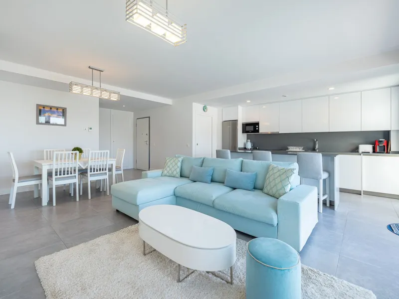 Apartment - Middle Floor Apartment в продаже в Mijas, Málaga. В доме 3 спален и 2 ванных комнат. Площадь дома 105 м²